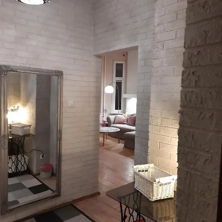 Apartament 3 Pokojowy W Centrum Gizycka Lägenhet *