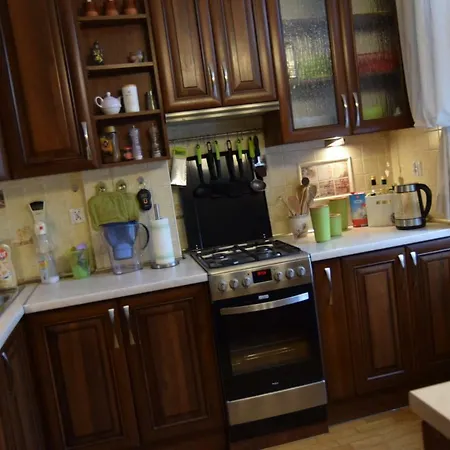 Lägenhet Apartament 3 Pokojowy W Centrum Gizycka Giżycko